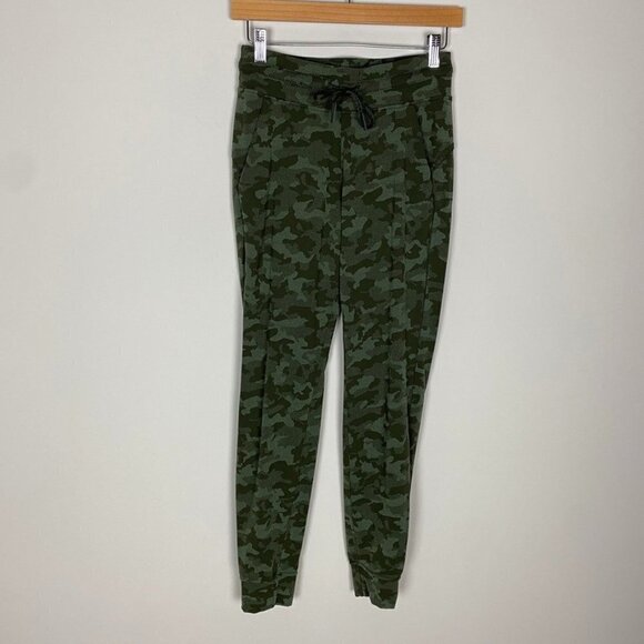 Lululemon Ready To Rulu Camo Joggers Pants Womens 4 Green 29” Inseam - Picture 2 of 9
